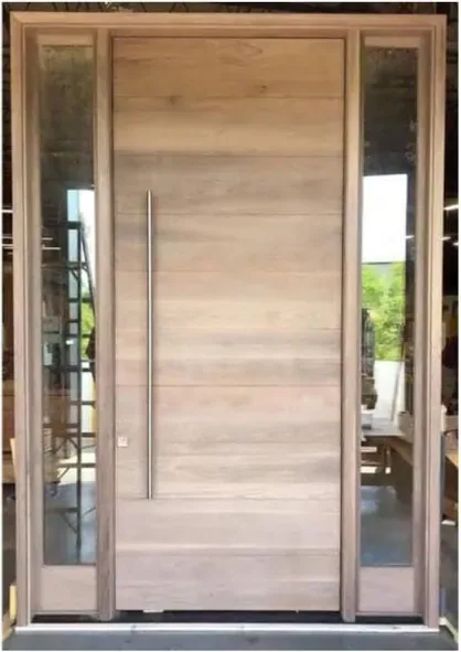 Light oak exterior door, timber entry leaf, glazing and sidelights to order (EX-094)