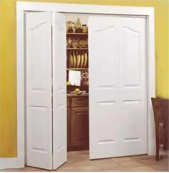 Light oak folding door, folding glazed system, timber or aluminium frame (FD-010)