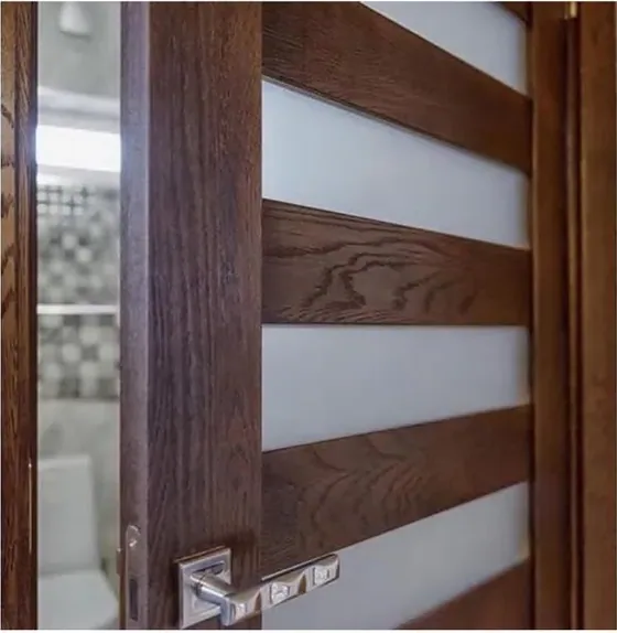 Walnut interior door, interior leaf: painted, veneered or laminated (IN-064)